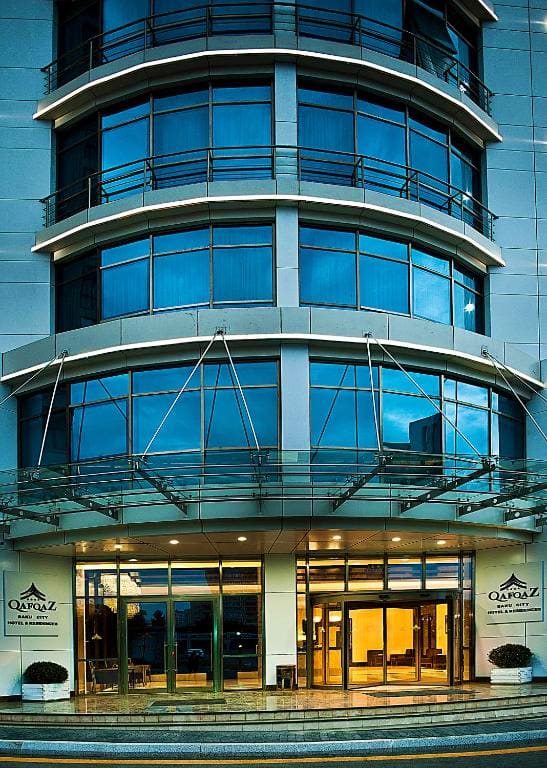 4* Qafqaz Baku City Hotel & Residences